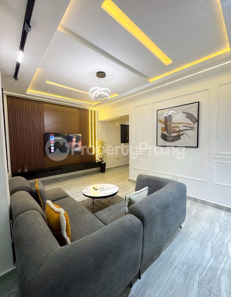 2 bedroom Flat / Apartment for rent Ilupeju Lagos