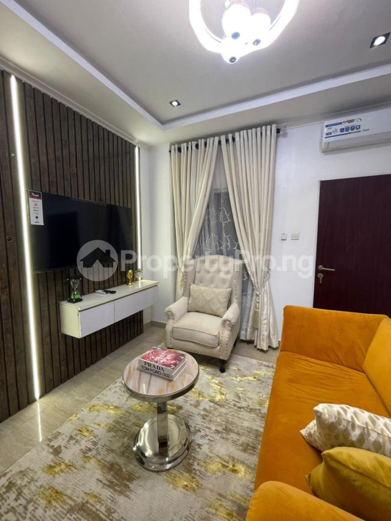 2 bedroom House for shortlet Chevron Lekki Lagos