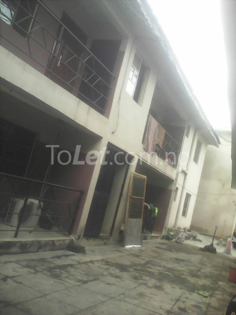 2 bedroom Flat / Apartment for rent 10 Davies Street Abule-Oja Yaba Lagos