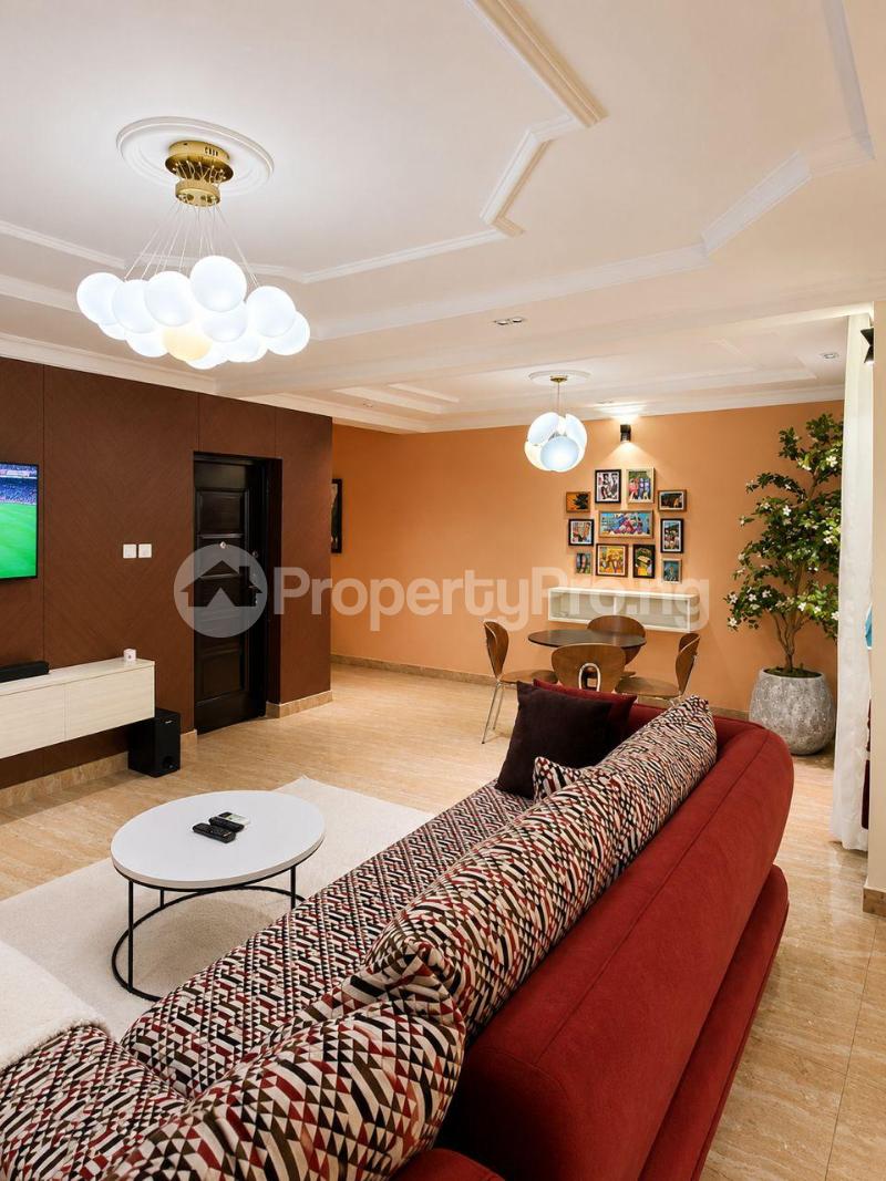 2 bedroom House for shortlet ONIRU Victoria Island Lagos