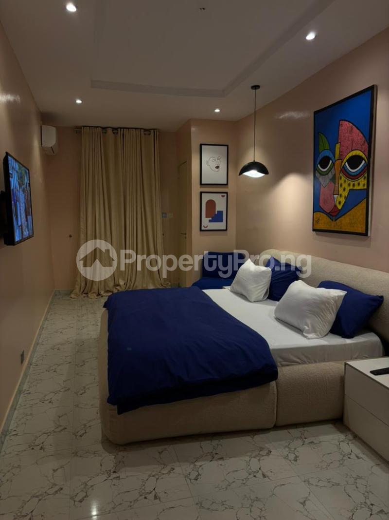 2 bedroom House for shortlet Ikate Lekki Lagos