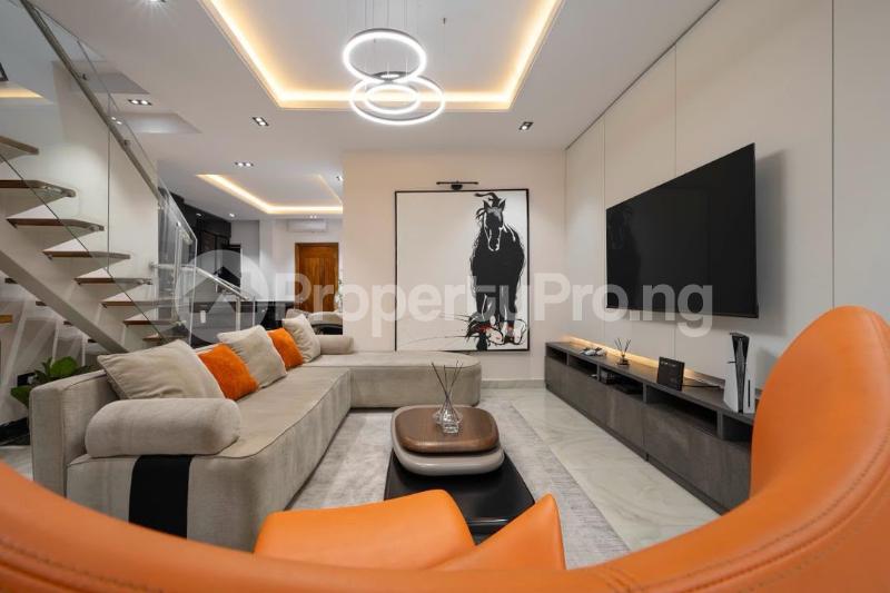 2 bedroom House for shortlet Freedom Way Lekki Lagos