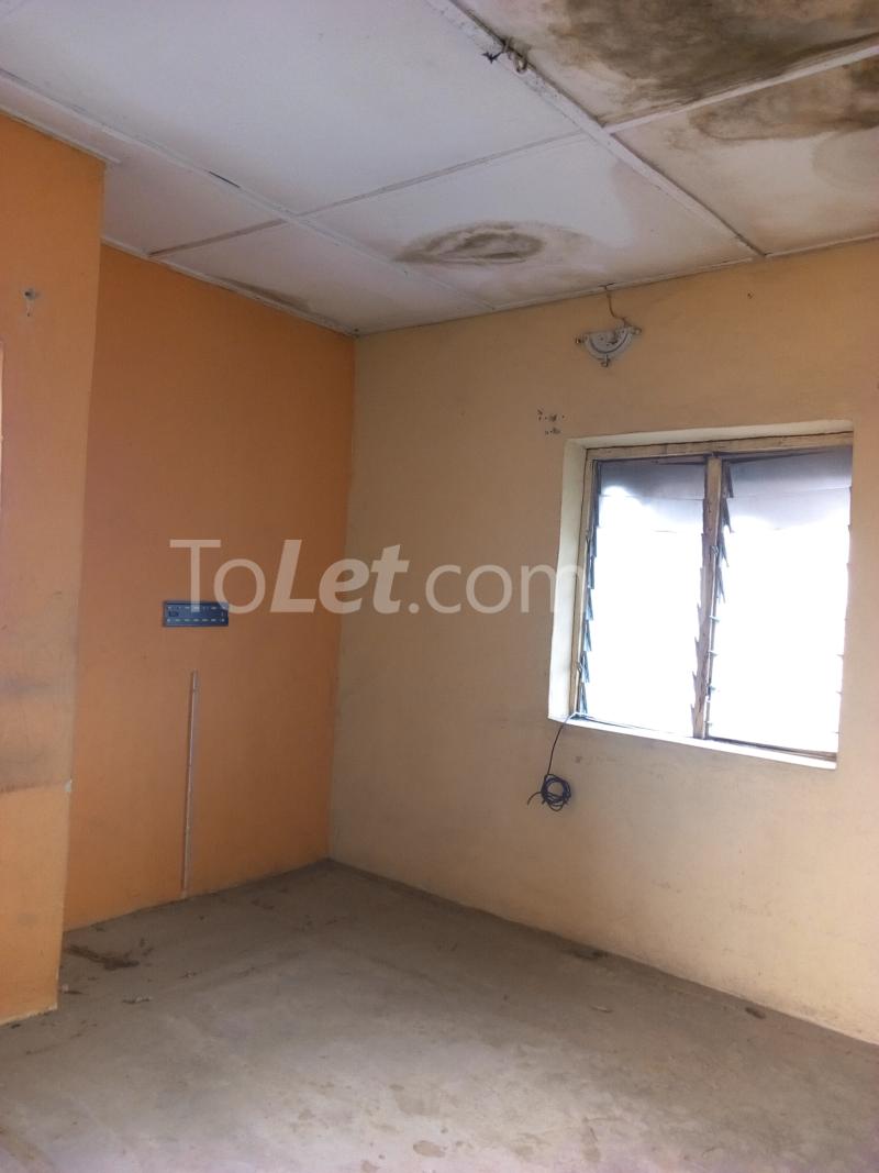 2 bedroom Flat / Apartment for rent Deji Oworu Street Alapere Kosofe/Ikosi Lagos