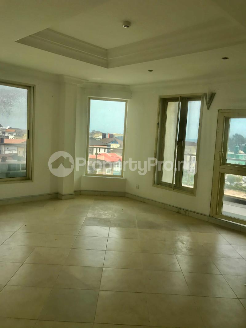 2 bedroom Flat / Apartment for rent ONIRU Victoria Island Lagos - 1