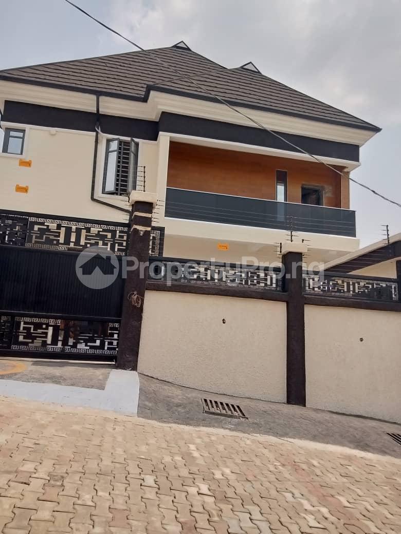 2 bedroom House for rent Mafoluku Oshodi Lagos