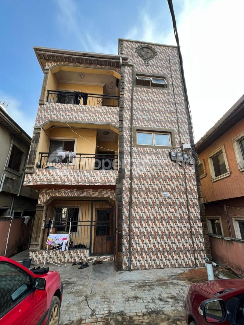 House for sale Bucknor Isolo Lagos