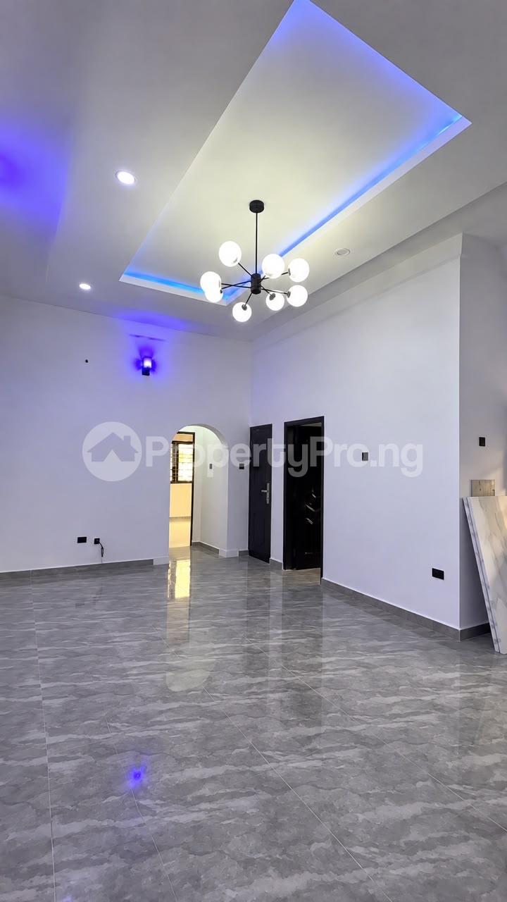 2 bedroom Flat / Apartment for rent Tapa Street Off Agunlejika Ijesha Surulere Lagos