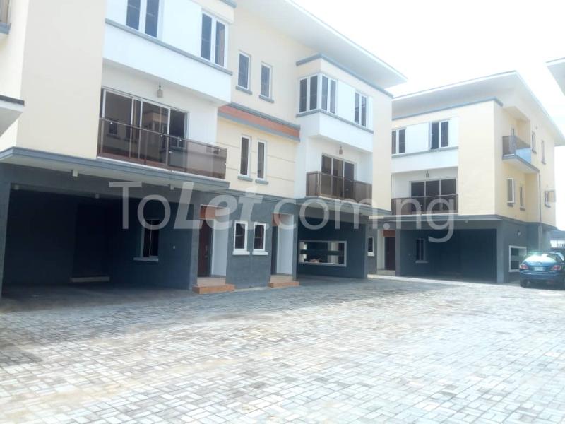 4 bedroom House for rent Bera Estate chevron Lekki Lagos