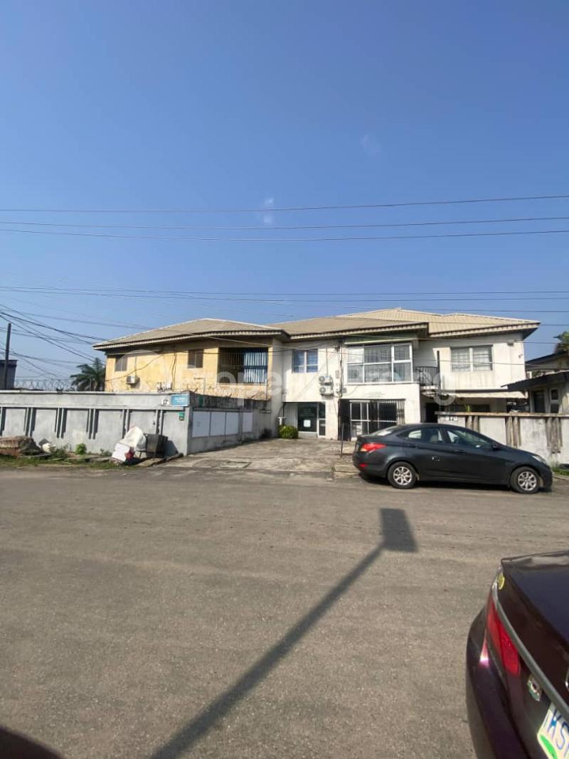 House for sale Off Eric More Surulere Lagos