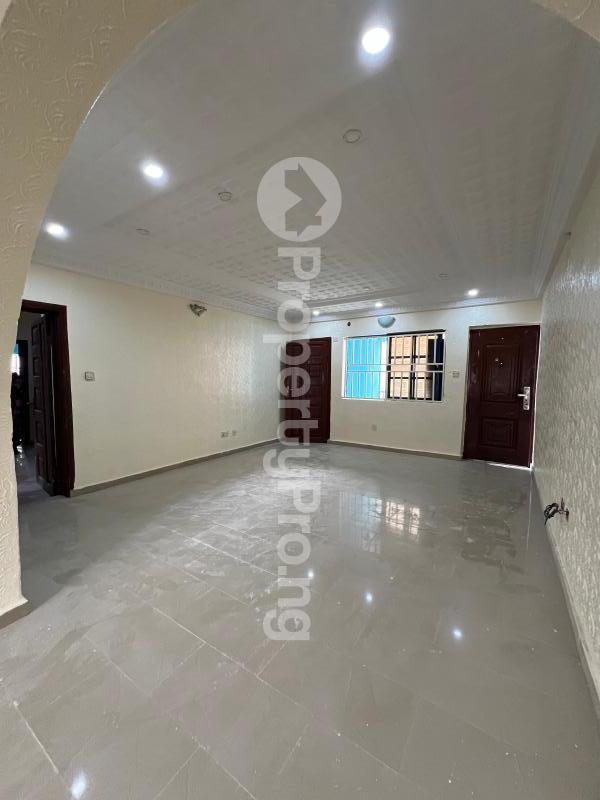 3 bedroom Flat / Apartment for rent Inside Adeoni Estate By Ojodu Abiodun Berger Ojodu Lagos
