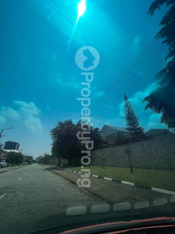 3 bedroom Flat / Apartment for rent Lekki Phase 1 Lekki Lagos - 0