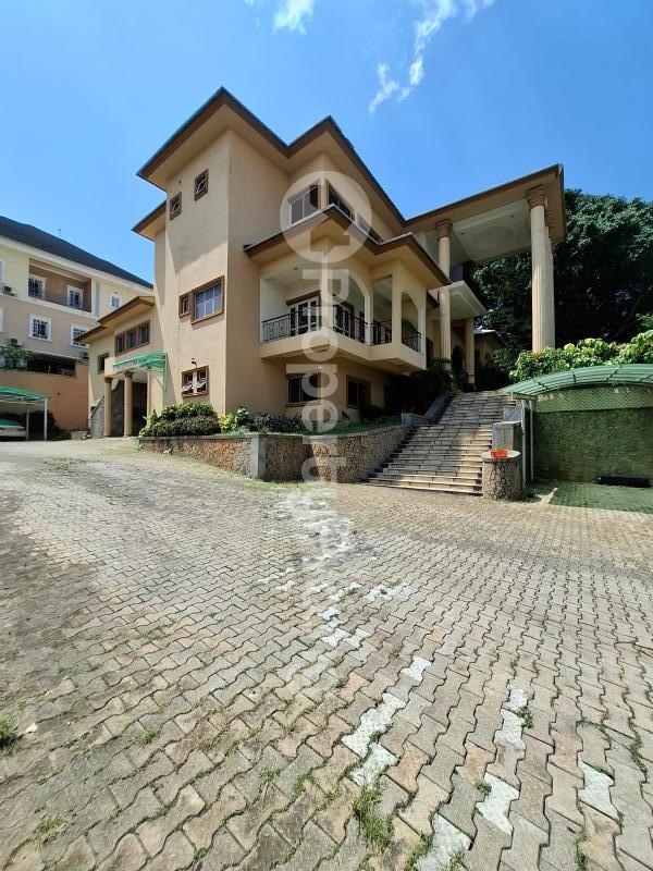 7 bedroom House for rent Maitama Abuja