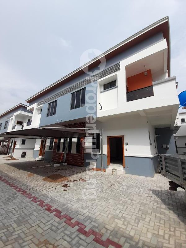 5 bedroom House for sale Chevron Road Lekki Lagos