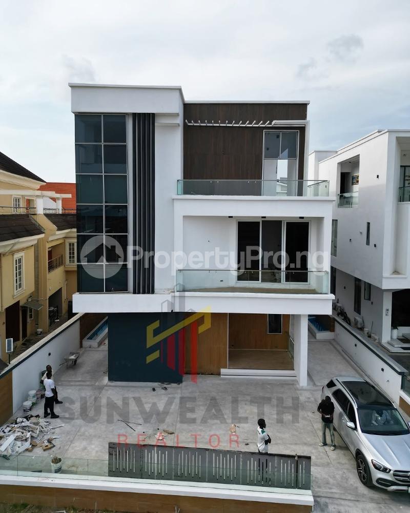 5 bedroom House for sale Osapa london Lekki Lagos