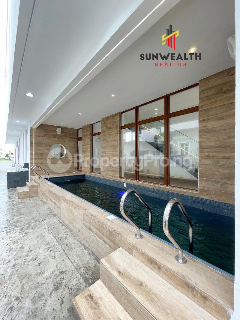 4 bedroom House for sale Pinnock Beach Estate Osapa london Lekki Lagos