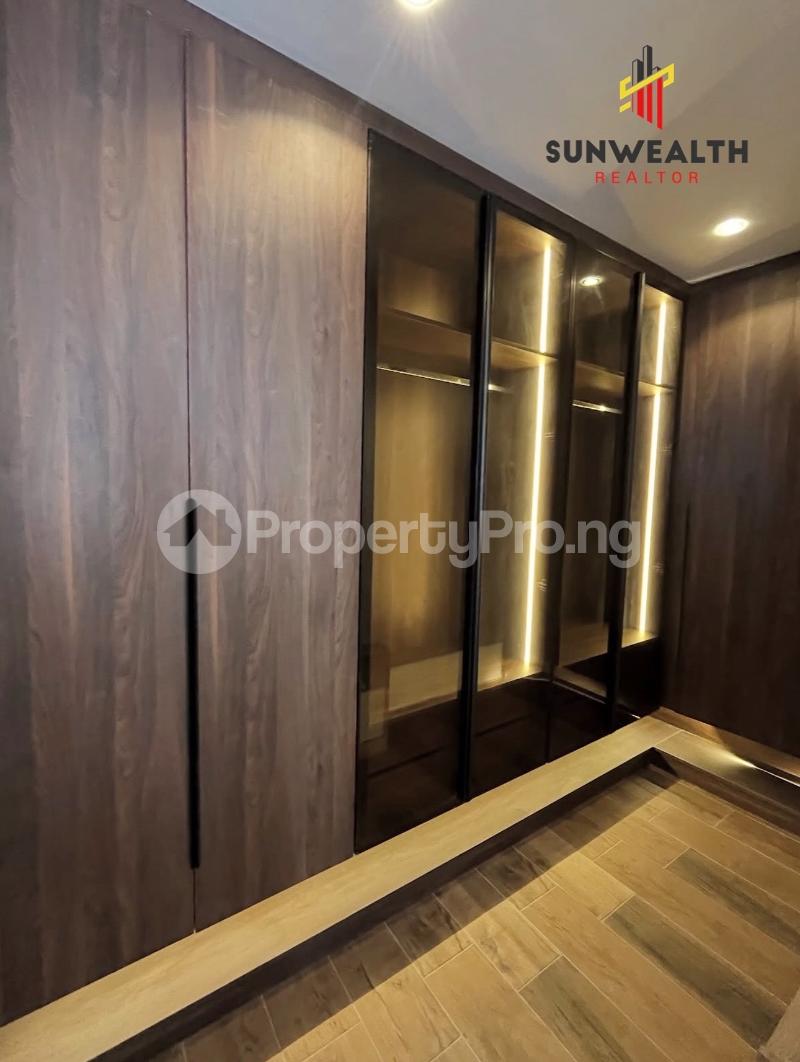 4 bedroom House for sale Pinnock Beach Estate Osapa london Lekki Lagos