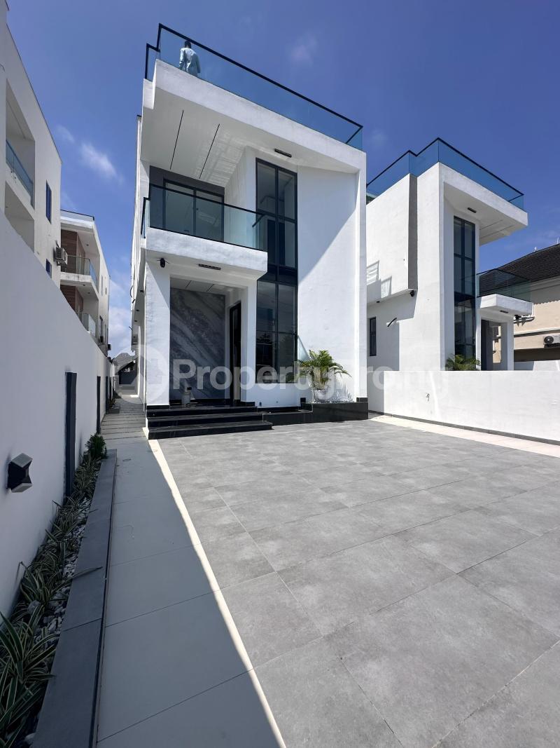 5 bedroom House for sale chevron Lekki Lagos