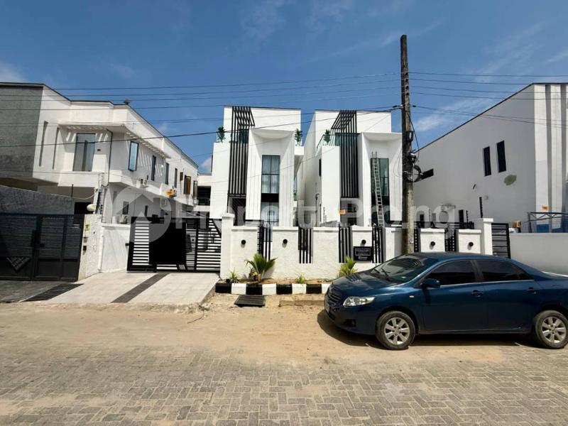 5 bedroom House for sale Royal Pine Estate, Orchid Road, Chevron Toll Gate Lekki Lagos