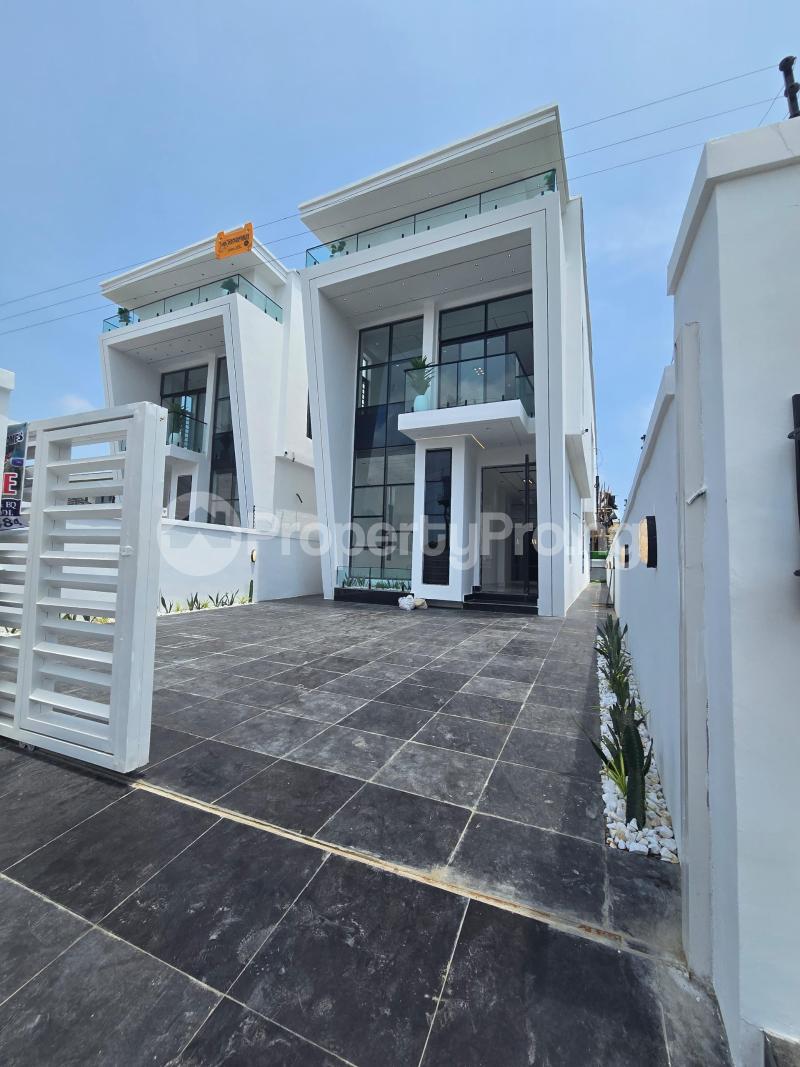 4 bedroom House for sale Ikota Lekki Lagos