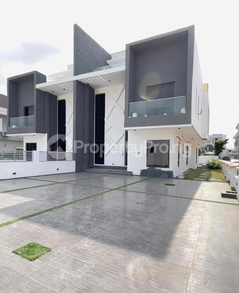 4 bedroom House for sale Osapa london Lekki Lagos