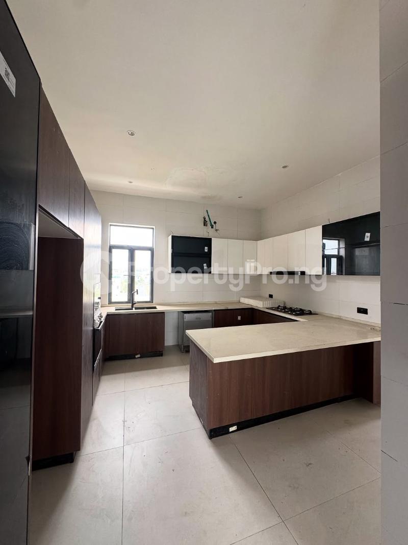 5 bedroom Flat / Apartment for sale  Ikate Lekki Lagos