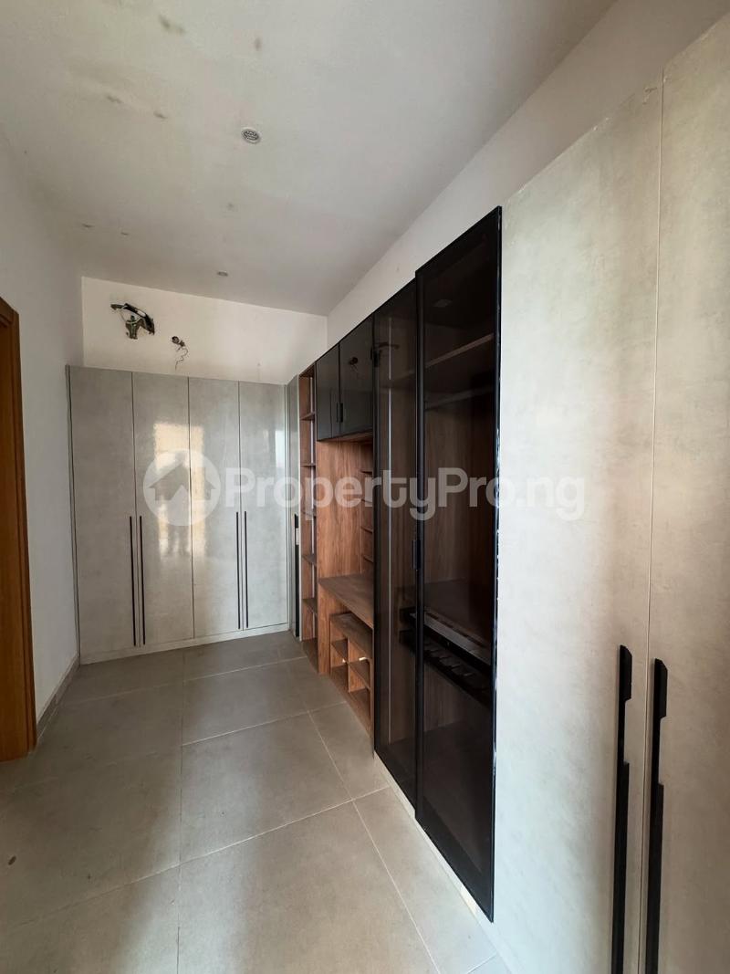 5 bedroom Flat / Apartment for sale  Ikate Lekki Lagos