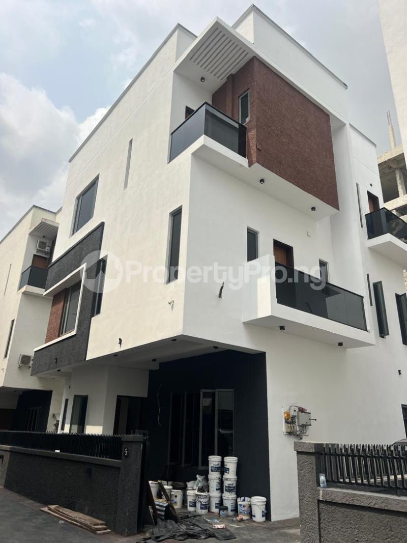 5 bedroom House for rent Adeniyi Jones Ikeja Lagos