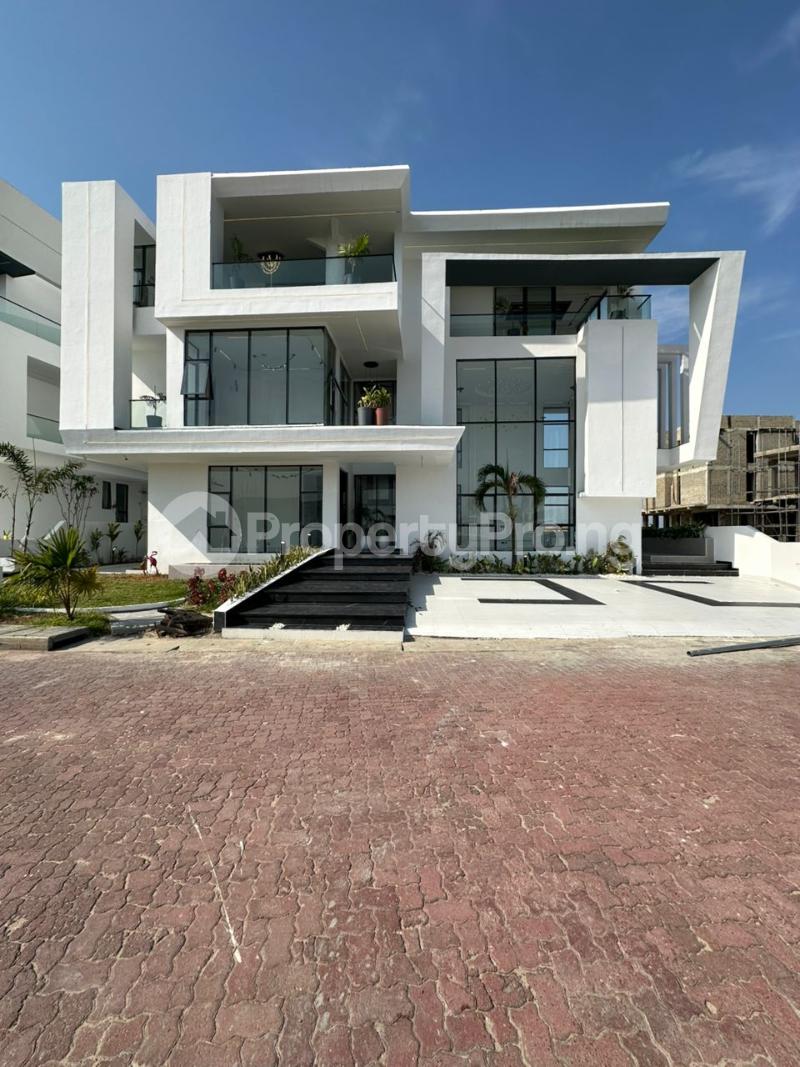 5 bedroom House for sale Osapa london Lekki Lagos