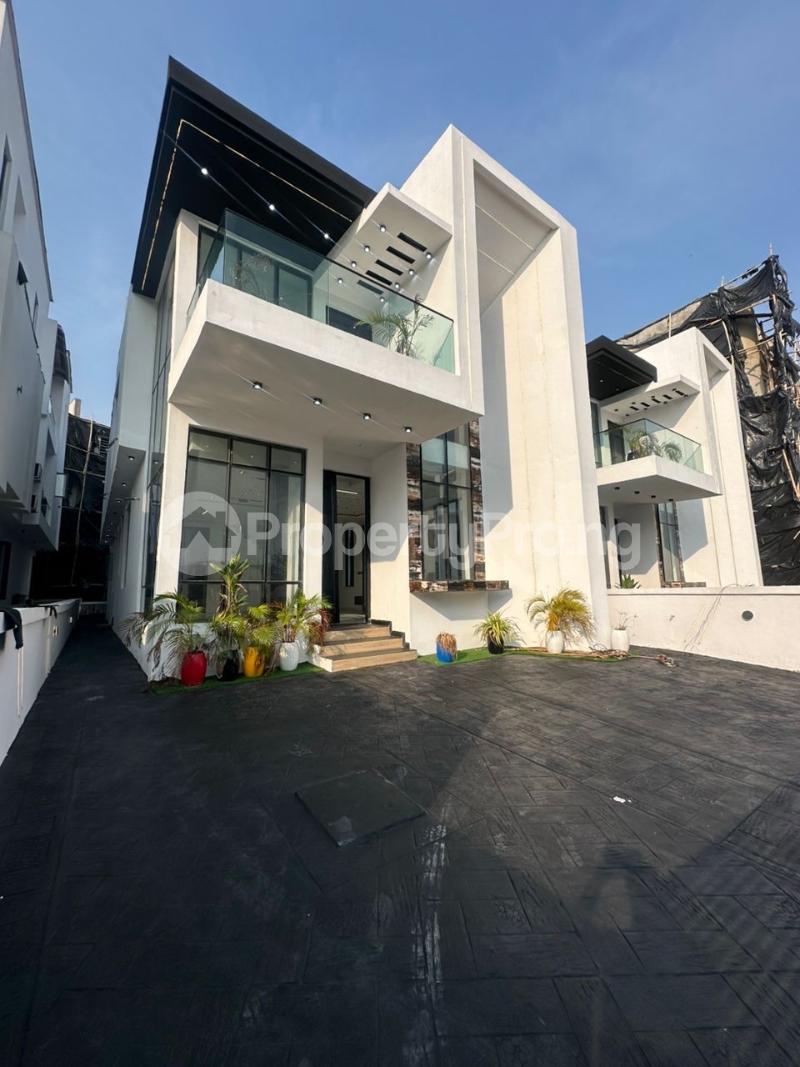 5 bedroom House for sale Chevron Lekki Lagos