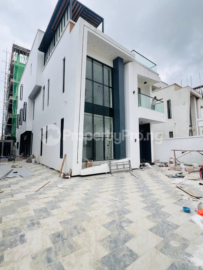 5 bedroom House for sale Inside A Prime Estate In Lekki Phase 1 Lekki Phase 1 Lekki Lagos