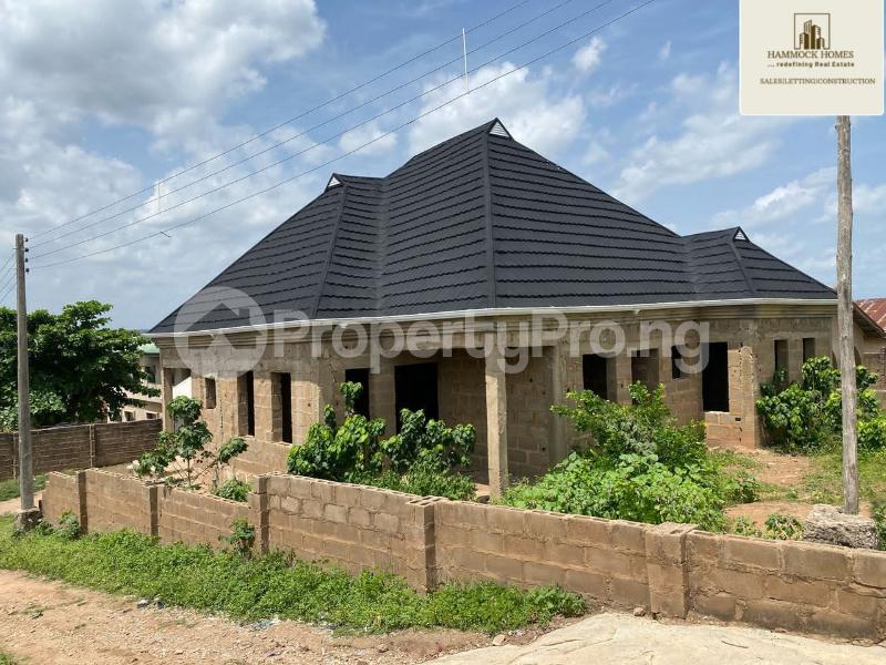 3 bedroom House for sale Iyana Agbala Iwo Rd Ibadan Oyo