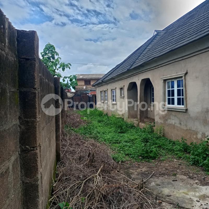House for sale Maku Area Off Iyana Church, Iwo Rd Ibadan Oyo