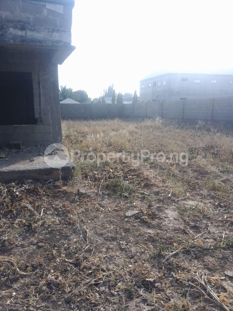 3 bedroom Flat / Apartment for sale Around Army Resettlement Estate Yakowa Road Kaduna Chikun Kaduna