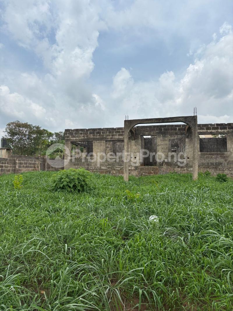 3 bedroom House for sale Around Miracle Hospital, Orugere Oke Odu Akure Ondo