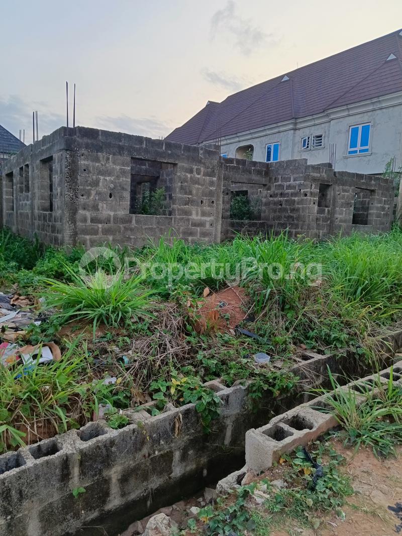 8 bedroom House for sale By Sholebo Estate Ebute Ikorodu Lagos