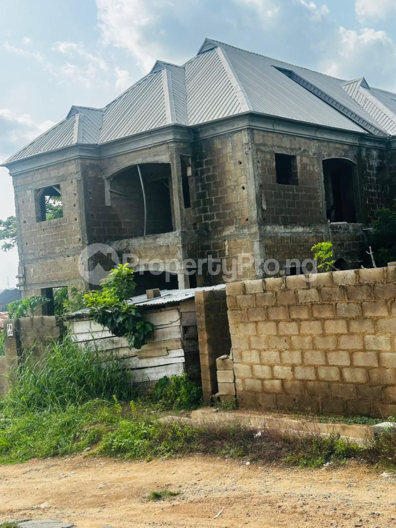 10 bedroom House for sale Podo Area Off New Garage Odo Ona kekere Ibadan Oyo