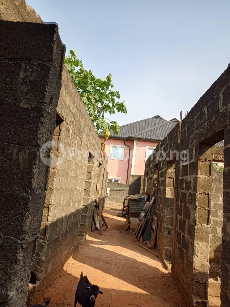 Flat / Apartment for sale Kamoru Adeyemi Bustop Off Orisunbare Idimu Bustop Tokas Lagos Idimu Egbe/Idimu Lagos