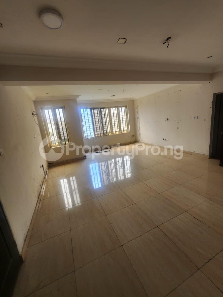 3 bedroom House for rent Osapa london Lekki Lagos