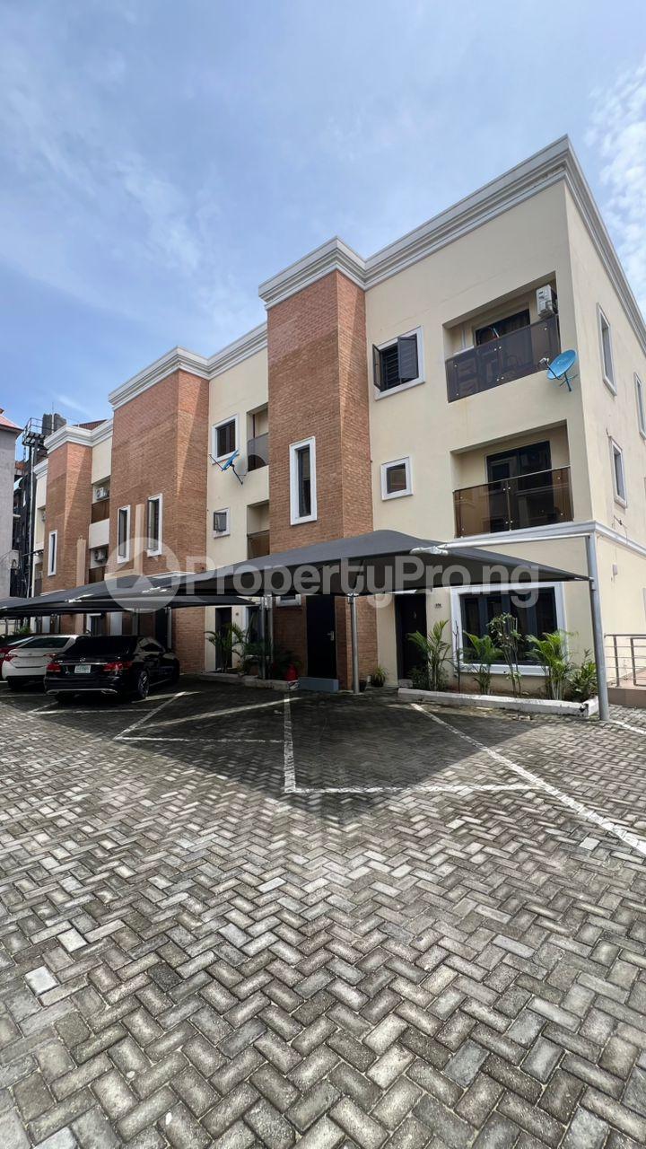 3 bedroom House for rent Platinum Way Ikate Lekki Lagos