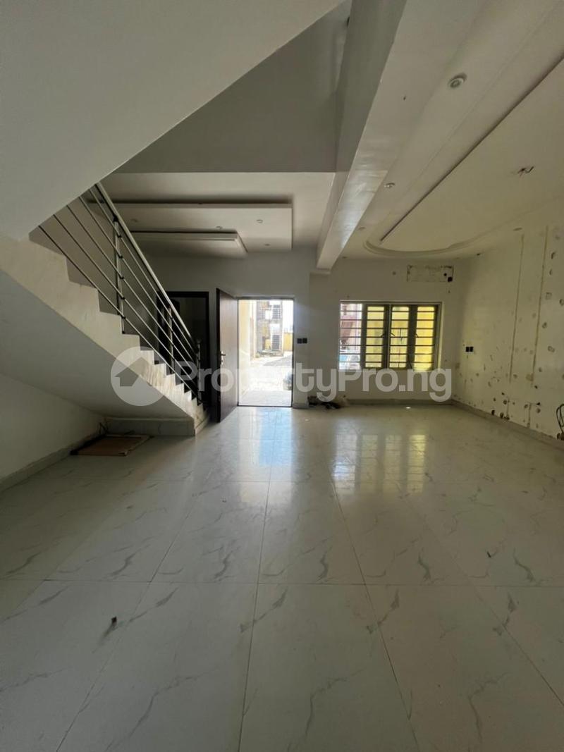 3 bedroom House for rent Ikate Lekki Lagos