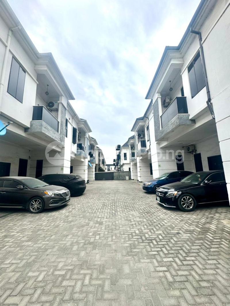 4 bedroom House for rent Orchid Lekki Lagos orchid Lekki Lagos