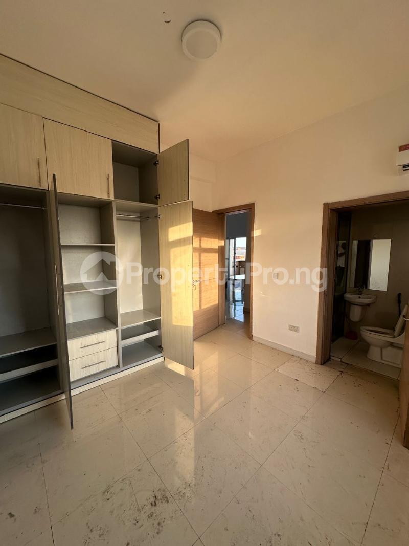 2 bedroom Flat / Apartment for rent ONIRU Victoria Island Lagos