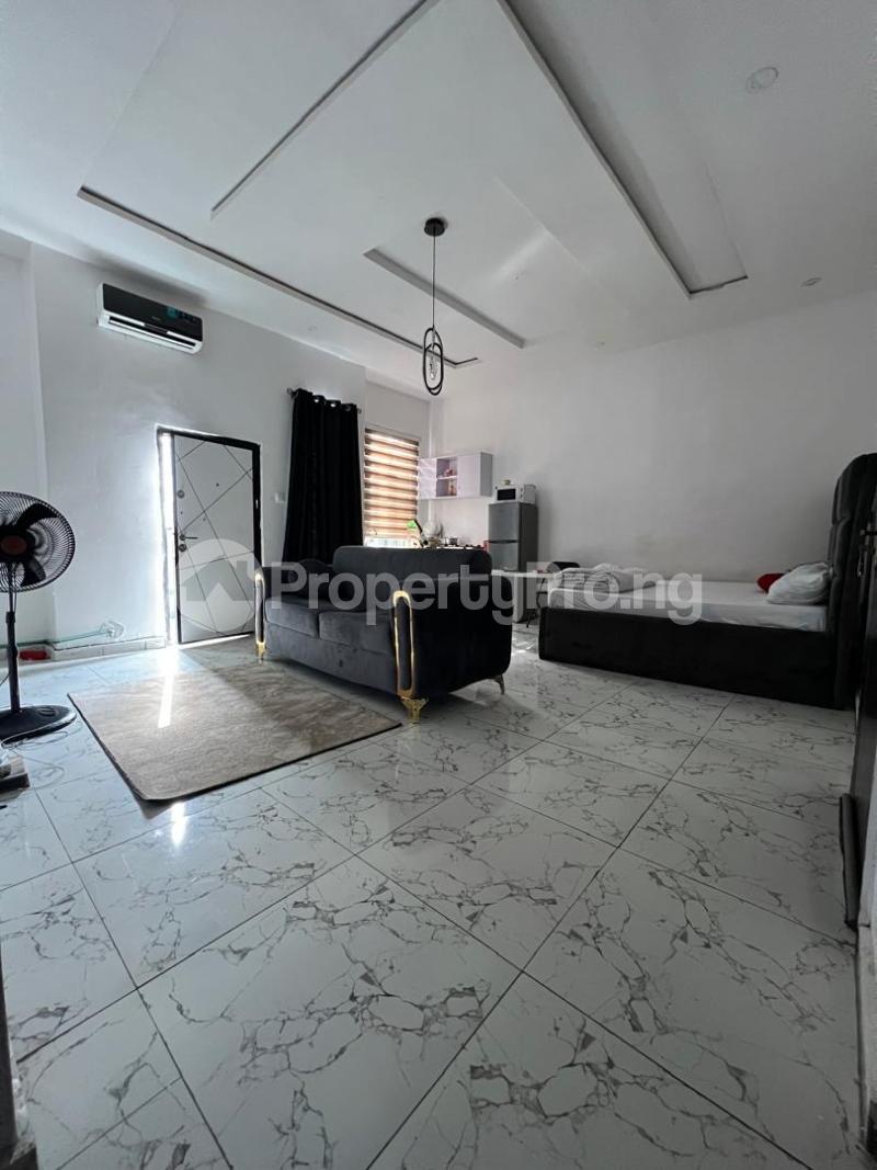 1 bedroom Flat / Apartment for rent Emcel Garden Estate orchid Lekki Lagos