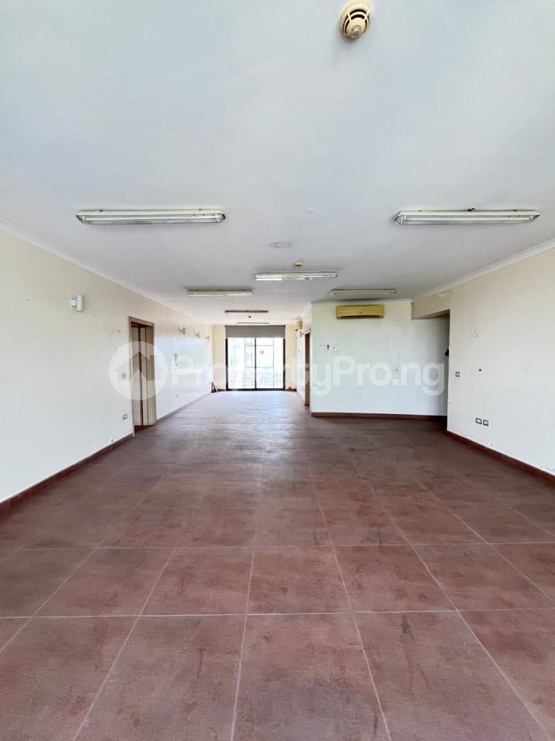 3 bedroom Flat / Apartment for rent Ikoyi Lagos