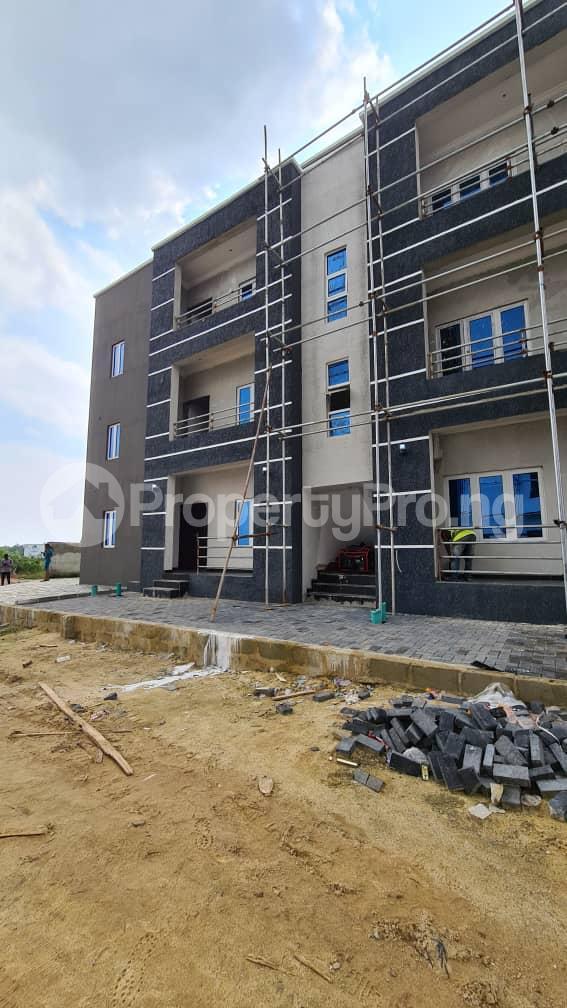 1 bedroom House for sale Behind Novare Mall Shoprite, Off Monastery Road Monastery road Sangotedo Lagos