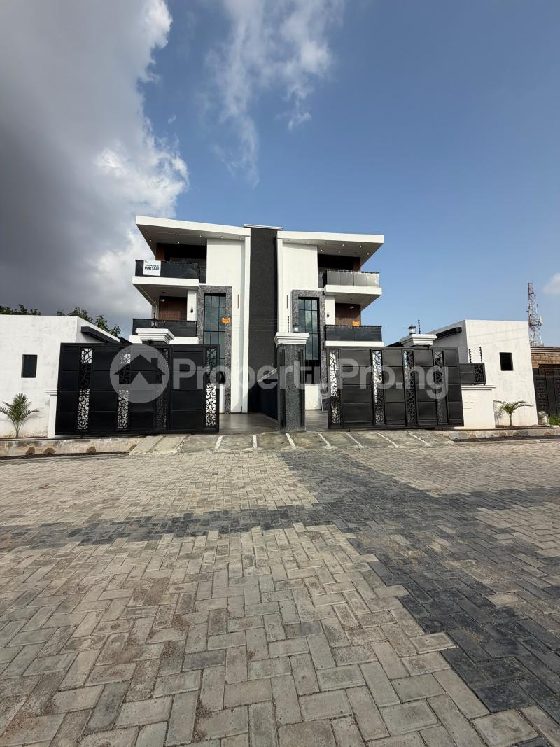 4 bedroom House for sale Adeosun, Oluyole Estate, Oluyole Estate Ibadan Oyo