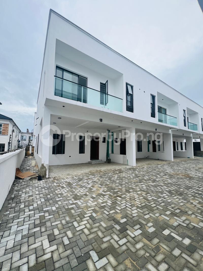4 bedroom House for sale orchid Lekki Lagos