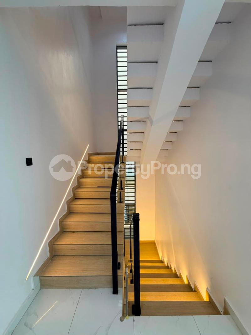 4 bedroom House for sale Akobo Ibadan Oyo