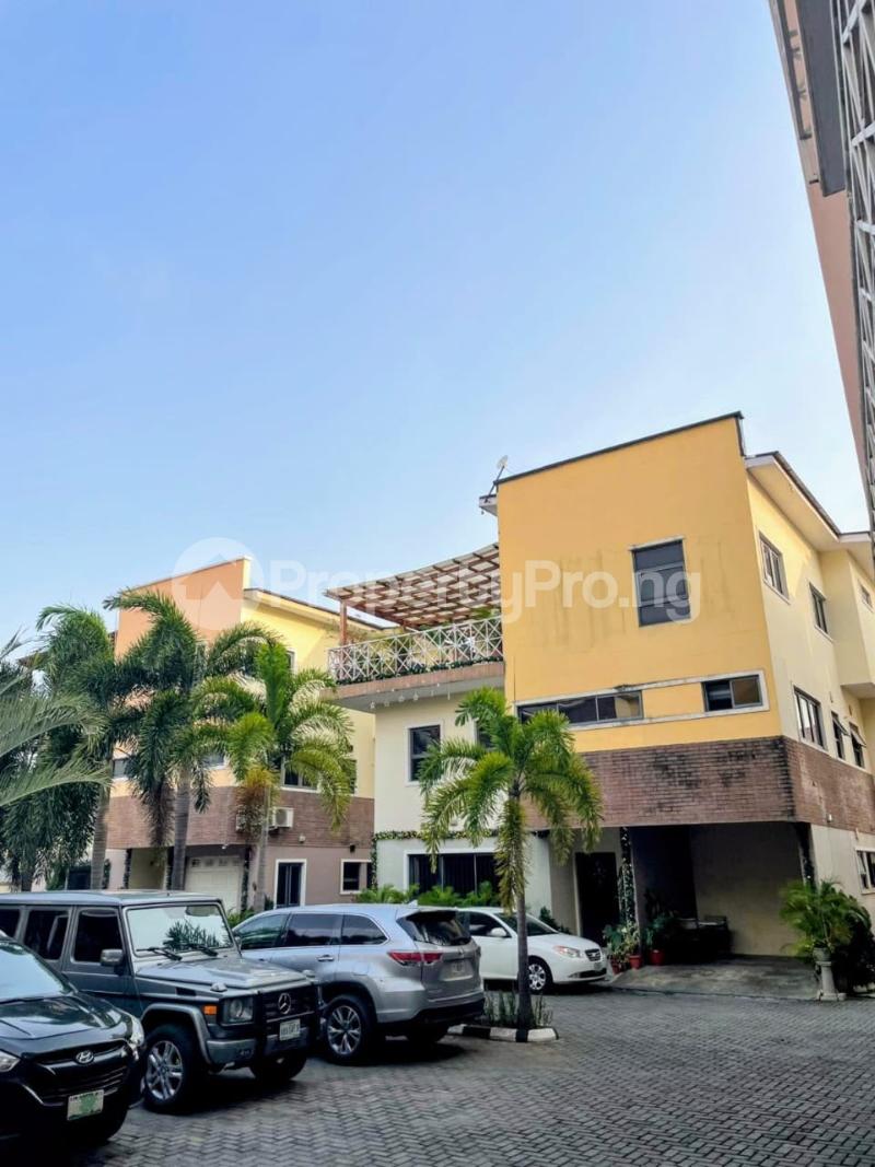3 bedroom Flat / Apartment for sale Off Palace Road, Oniru Estate ONIRU Victoria Island Lagos