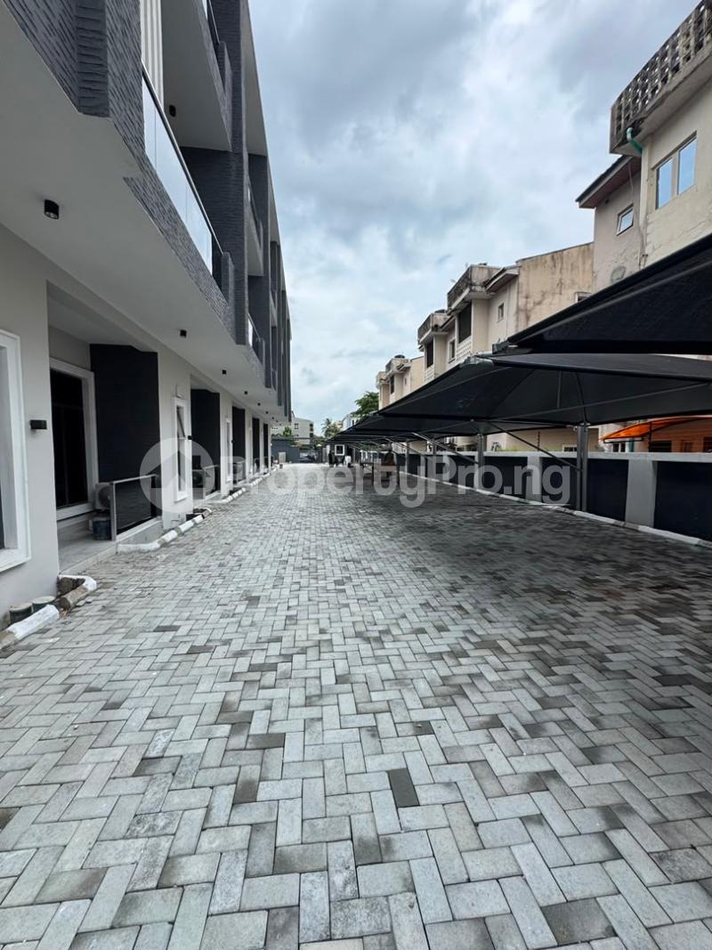 4 bedroom House for sale Victoria Island Lagos